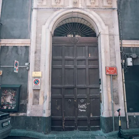 Manzoni House - By In The Ct * Catania
